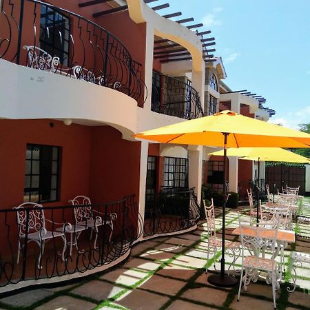 Machakos Suites Luxury Hotel Extérieur photo
