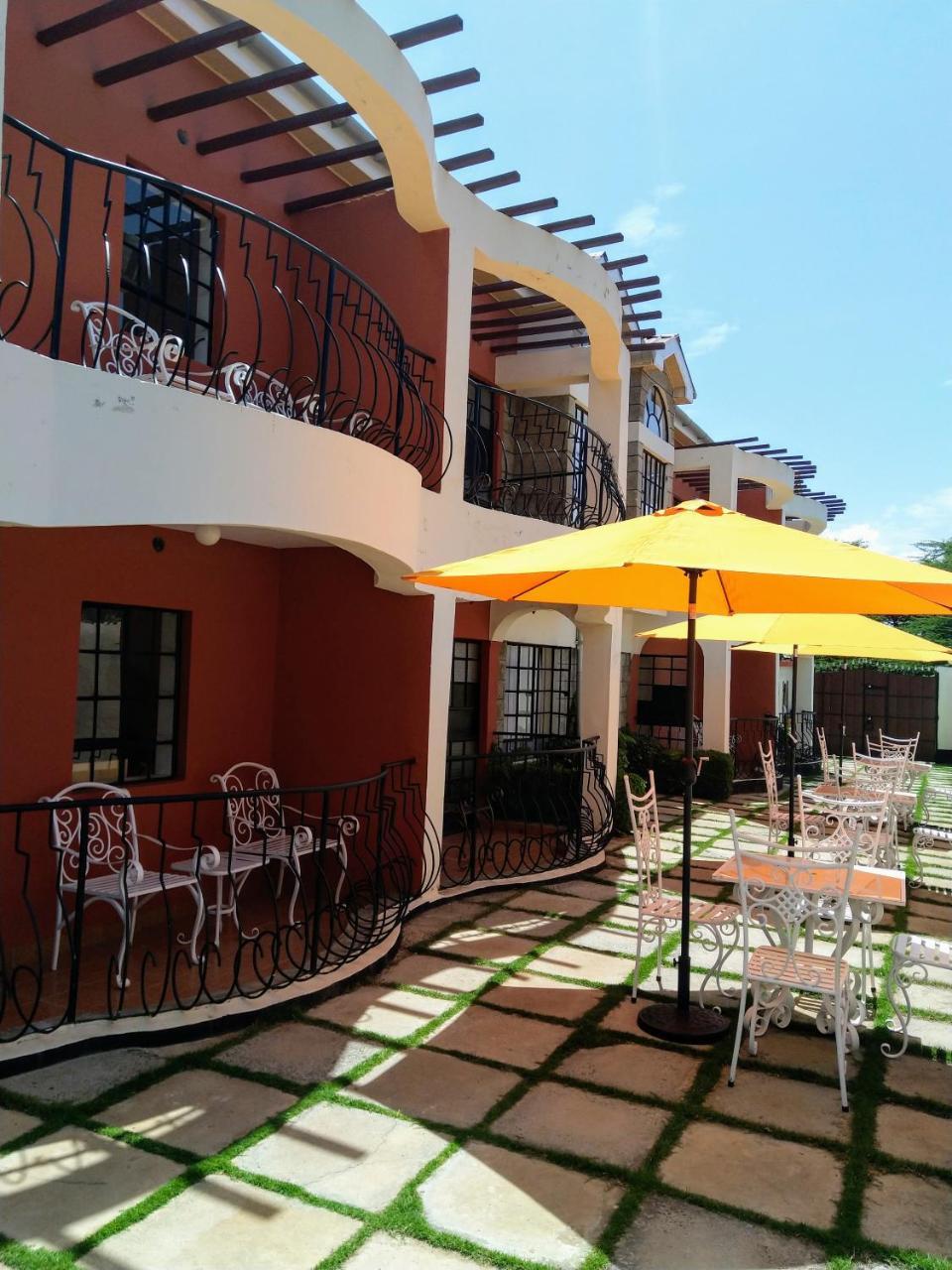 Machakos Suites Luxury Hotel Extérieur photo