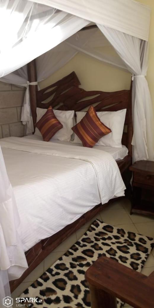 Machakos Suites Luxury Hotel Extérieur photo